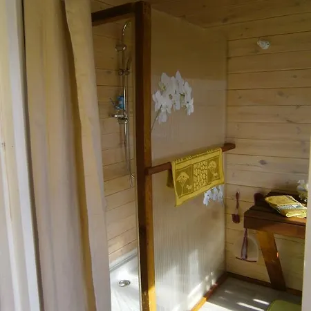 Gasthuis Les Chalets D'hotes Esprit Nature Tudelle