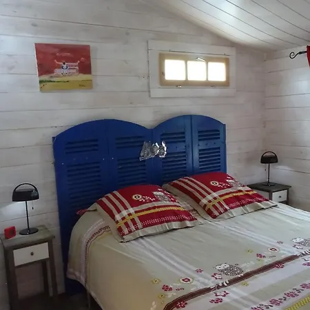 Les Chalets D'hotes Esprit Nature Tudelle