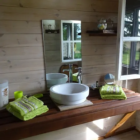 Gasthuis Les Chalets D'hotes Esprit Nature Tudelle